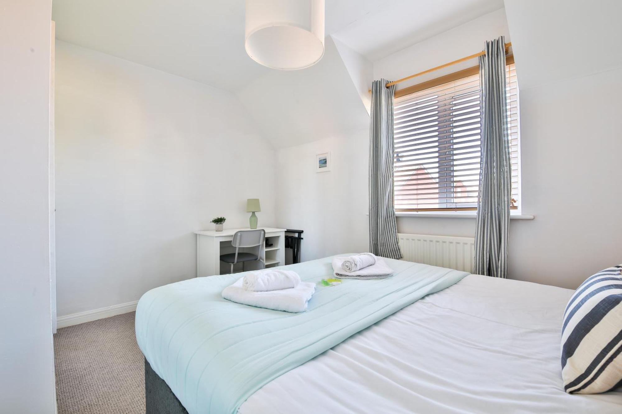 Stayright 2 Bed Beach House With Private Parking- Next To Barry Beach And Jackson Bay Dış mekan fotoğraf